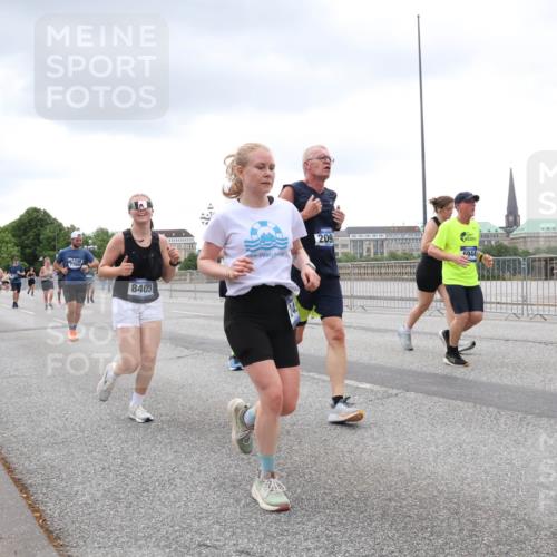 29.06.2025 - hella hamburg halbmarathon Lena Gebhardt http://msf.ph/oto/8285169 29.06.2025 10:55:18 Lombardsbrücke 8403, 1013, 1616, 1873, 1917, 2090, 2452, 3002, 3115, 3157, 3274, 3577, 4039, 4191, 4192, 4628, 5040, 5392, 5483, 5487, 5727, 6395, 6396, 6839, 6944, 7219, 7238, 7548, 7680, 7766, 8403, 8519, 8626, 9596, 9614, 9618, 9857, 9858, 10109, 10458, 10559, 10686, 10885, 11109, 11737, 11788, 11908, 12147, 12148, 12240, 12902, 13098, 13230, 13548, 13944, 13945, 13979, 13980, 14515, 14727, 15152, 15160, 16385 meine-sportfotos.de