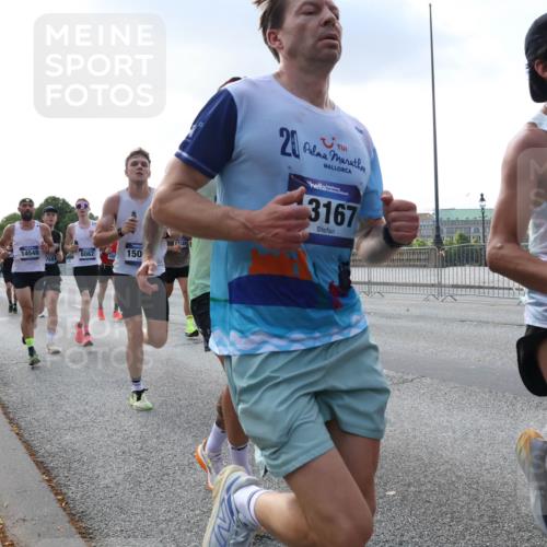29.06.2025 - hella hamburg halbmarathon Lena Gebhardt http://msf.ph/oto/8285182 29.06.2025 09:45:52 Lombardsbrücke 14548, 8062, 7691, 150, 12989, 20, 3167, 1080, 57, 1080, 1686, 1707, 1894, 1990, 2460, 2689, 3043, 3809, 4129, 4463, 4679, 4698, 4749, 4812, 5187, 5328, 5550, 5826, 6169, 6358, 6495, 6878, 7055, 7186, 7389, 7481, 7651, 7880, 7965, 8062, 8190, 9345, 9571, 9634, 10017, 10270, 10453, 10484, 10876, 11120, 11199, 11857, 12189, 12232, 12234, 12308, 12681, 12691, 12988, 13066, 13167, 13343, 13618, 13686, 13754, 14028, 14167, 15115, 16507, 17768 meine-sportfotos.de