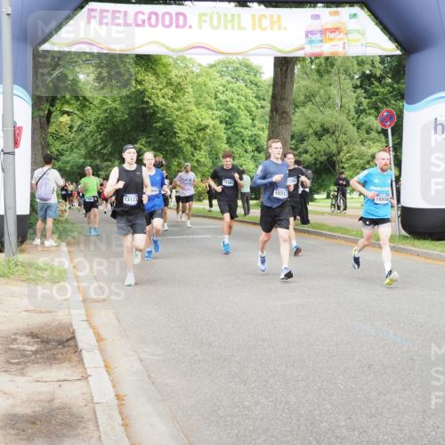 29.06.2025 - hella hamburg halbmarathon MichiJ http://msf.ph/oto/8285823 29.06.2025 10:32:56 Zwischen KM18-KM19 1520, 6575, 8218, 10064, 10313, 12154, 13123, 13996, 14351, 15334, 15666, 16316, 17381, 18513, 18806, 19116 meine-sportfotos.de