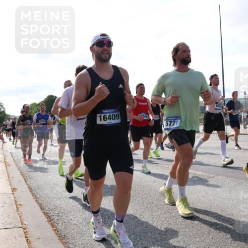 29.06.2025 - hella hamburg halbmarathon Lena Gebhardt http://msf.ph/oto/8286617 29.06.2025 09:58:27 Lombardsbrücke 54, 8867, 16409, 944, 25, 5721, 16879, 1879, 1034, 1179, 1190, 1258, 1285, 1335, 1727, 1815, 2029, 2034, 2070, 2138, 2417, 2518, 2636, 2656, 2711, 2883, 2907, 3041, 3091, 3097, 3819, 3859, 4120, 4152, 4167, 4814, 4903, 5084, 5093, 5259, 5378, 5672, 5721, 5894, 6164, 6272, 6433, 6580, 6592, 6754, 6759, 6877, 6897, 7065, 7409, 7509, 7716, 7724, 7856, 7896, 8154, 8311, 8393, 8508, 8590, 8825, 9012, 9057, 9562, 9656, 10084 meine-sportfotos.de