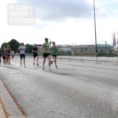 29.06.2025 - hella hamburg halbmarathon Lena Gebhardt http://msf.ph/oto/8286686 29.06.2025 09:46:01 Lombardsbrücke 776, 1080, 1686, 1707, 1894, 2460, 2525, 2689, 3809, 3843, 4129, 4463, 4679, 4812, 5042, 5187, 5550, 6169, 6495, 6878, 7055, 7186, 7845, 7880, 7965, 8062, 8190, 8956, 9345, 10017, 10270, 10453, 10484, 10876, 11120, 11199, 11282, 11833, 12189, 12232, 12308, 12681, 12691, 13066, 13167, 13343, 13618, 13686, 13754, 14167, 14293, 15115, 15391, 15689, 16507, 16580, 17213, 17768 meine-sportfotos.de