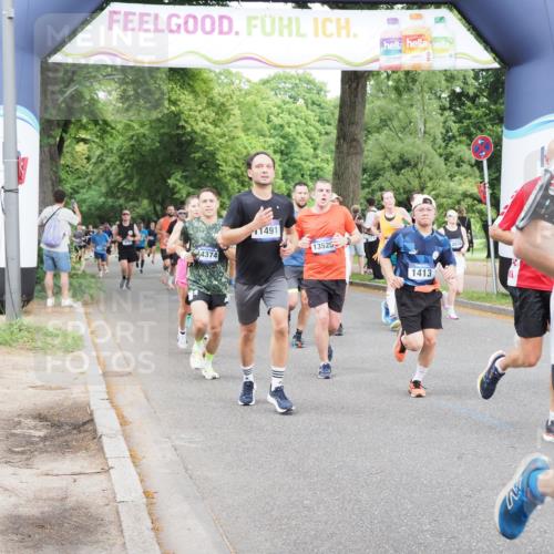 29.06.2025 - hella hamburg halbmarathon MichiJ http://msf.ph/oto/8287045 29.06.2025 10:33:12 Zwischen KM18-KM19 1171, 1413, 2890, 2970, 3056, 3917, 4915, 5623, 5884, 6266, 7325, 7843, 8928, 10596, 11491, 12783, 13525, 14374, 14464, 14686, 14687, 15760, 16506, 16685, 18055, 18407, 18638, 18718 meine-sportfotos.de