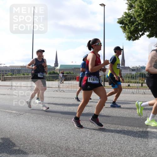 29.06.2025 - hella hamburg halbmarathon Lena Gebhardt http://msf.ph/oto/8287054 29.06.2025 09:58:29 Lombardsbrücke 54, 14805, 11870, 1034, 1179, 1190, 1258, 1285, 1335, 1727, 1815, 1946, 1951, 2029, 2034, 2070, 2138, 2417, 2518, 2636, 2656, 2711, 2840, 2883, 2907, 3041, 3091, 3097, 3819, 3859, 3952, 4120, 4152, 4167, 4814, 4903, 5077, 5084, 5093, 5259, 5378, 5672, 5721, 5894, 6164, 6272, 6433, 6592, 6657, 6754, 6759, 6877, 6897, 7065, 7082, 7409, 7509, 7716, 7724, 7856, 7896, 8154, 8311, 8393, 8508, 8590, 8825, 9012, 9057, 9562, 9656, 10084 meine-sportfotos.de