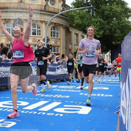 29.06.2025 - hella hamburg halbmarathon Strokosch-Dieckow http://msf.ph/oto/8287111 29.06.2025 10:48:21 Ziel 1537, 3747, 5129, 5362, 5528, 6081, 6923, 7367, 7599, 8216, 9262, 9770, 11211, 11451, 11467, 12549, 12840, 13962, 14797, 14990, 15629, 15735, 17745, 17855, 17982, 18790, 18923, 18963, 19127 meine-sportfotos.de