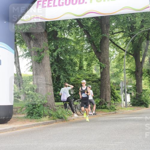 29.06.2025 - hella hamburg halbmarathon KatJ http://msf.ph/oto/8287269 29.06.2025 10:12:01 Zwischen KM18-KM19  meine-sportfotos.de