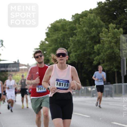 29.06.2025 - hella hamburg halbmarathon Jannik Wohlers http://msf.ph/oto/8287574 29.06.2025 10:03:40 Lombardsbrücke 1032, 1355, 3488, 4095, 4488, 5058, 5363, 5613, 6142, 6706, 7017, 7485, 8177, 8421, 8422, 8423, 8469, 9526, 9899, 11511, 11614, 12336, 12653, 13173, 13583, 15520, 15525, 15678, 16099, 16113, 17098, 17860, 17880, 18111, 18985 meine-sportfotos.de