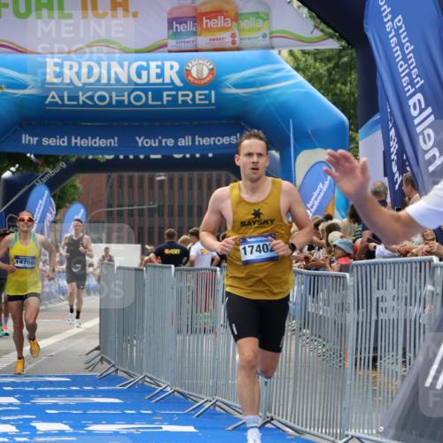 29.06.2025 - hella hamburg halbmarathon Strokosch-Dieckow http://msf.ph/oto/8287594 29.06.2025 10:20:48 Ziel 11210, 14360, 14766, 16988, 17402 meine-sportfotos.de