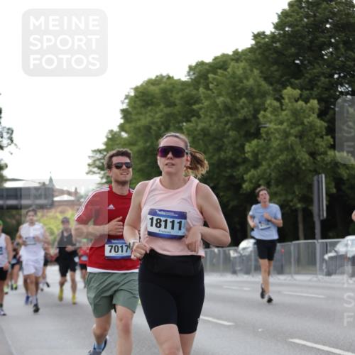 29.06.2025 - hella hamburg halbmarathon Jannik Wohlers http://msf.ph/oto/8287647 29.06.2025 10:03:40 Lombardsbrücke 1032, 1355, 3488, 4095, 4488, 5058, 5363, 5613, 6142, 6706, 7017, 7485, 8177, 8421, 8422, 8423, 8469, 9526, 9899, 11511, 11614, 12336, 12653, 13173, 13583, 15520, 15525, 15678, 16099, 16113, 17098, 17860, 17880, 18111, 18985 meine-sportfotos.de