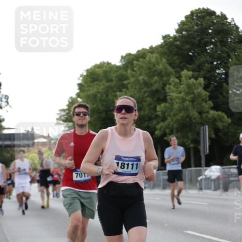 29.06.2025 - hella hamburg halbmarathon Jannik Wohlers http://msf.ph/oto/8287723 29.06.2025 10:03:41 Lombardsbrücke 1032, 1355, 3488, 4095, 4488, 5058, 5363, 5613, 6142, 6706, 7017, 7485, 8177, 8421, 8422, 8423, 8469, 9526, 9899, 10756, 11511, 11614, 12004, 12005, 12336, 12653, 13173, 13583, 15520, 15525, 15678, 16099, 17098, 17437, 17860, 17880, 18111, 18985 meine-sportfotos.de