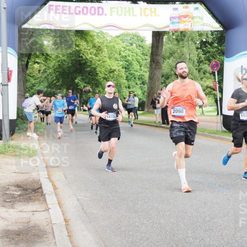 29.06.2025 - hella hamburg halbmarathon MichiJ http://msf.ph/oto/8288100 29.06.2025 10:33:17 Zwischen KM18-KM19 1413, 2098, 2890, 3917, 4854, 7167, 7843, 9030, 10741, 11491, 12783, 13525, 14374, 14464, 14722, 15760, 16685, 18407, 18637, 18638, 18718 meine-sportfotos.de