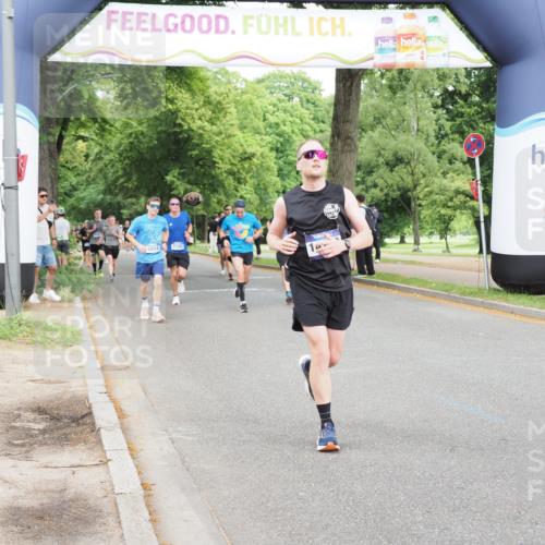 29.06.2025 - hella hamburg halbmarathon MichiJ http://msf.ph/oto/8288382 29.06.2025 10:33:18 Zwischen KM18-KM19 1413, 2098, 2590, 4854, 7167, 7843, 9030, 10741, 11491, 12783, 13525, 14374, 14722, 15760, 16685, 18407, 18637, 18638, 18718 meine-sportfotos.de