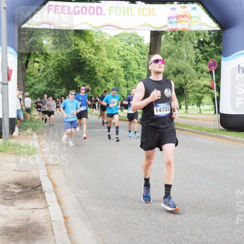 29.06.2025 - hella hamburg halbmarathon MichiJ http://msf.ph/oto/8288462 29.06.2025 10:33:18 Zwischen KM18-KM19 1413, 2098, 2590, 4854, 7167, 7843, 9030, 10741, 11491, 12783, 13525, 14374, 14722, 15760, 16685, 18407, 18637, 18638, 18718 meine-sportfotos.de