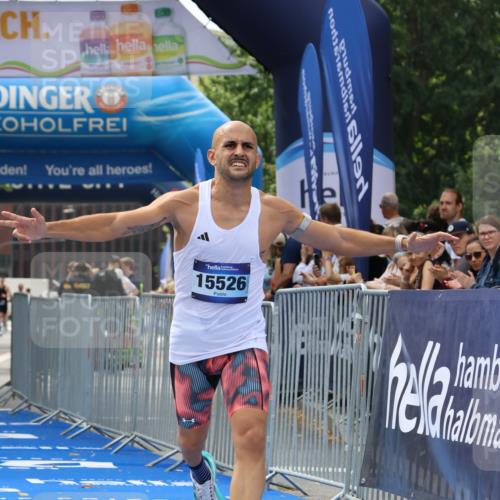 29.06.2025 - hella hamburg halbmarathon Strokosch-Dieckow http://msf.ph/oto/8288548 29.06.2025 10:20:34 Ziel 14360, 15526 meine-sportfotos.de