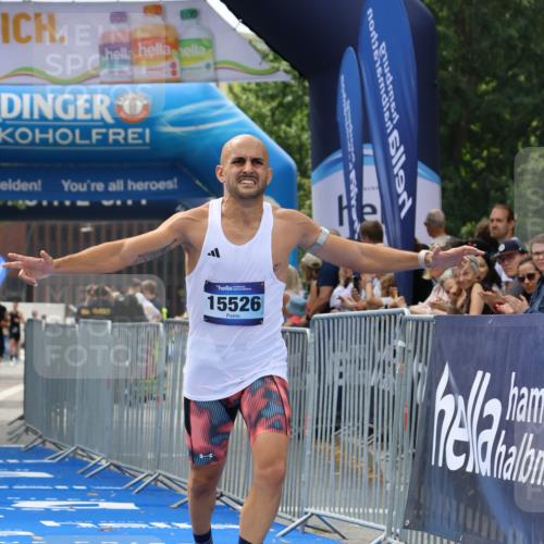 29.06.2025 - hella hamburg halbmarathon Strokosch-Dieckow http://msf.ph/oto/8288592 29.06.2025 10:20:34 Ziel 14360, 15526 meine-sportfotos.de