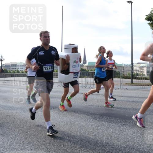 29.06.2025 - hella hamburg halbmarathon Lena Gebhardt http://msf.ph/oto/8288735 29.06.2025 09:58:37 Lombardsbrücke 3097, 18006, 12735, 2, 1, 381, 18715, 15, 1034, 1190, 1285, 1410, 1727, 1815, 1946, 1951, 2029, 2034, 2070, 2518, 2636, 2656, 2711, 2840, 2883, 2907, 3041, 3097, 3334, 3819, 3859, 3952, 4120, 4152, 4167, 4903, 5077, 5084, 5093, 5259, 5378, 5721, 5894, 6164, 6272, 6294, 6433, 6592, 6657, 6759, 6877, 6897, 7082, 7369, 7409, 7716, 7732, 7856, 7896, 8068, 8154, 8311, 8322, 8393, 8508, 8590, 8639, 8721, 8825, 9012, 9057, 9562, 9656, 9727, 9770, 10084 meine-sportfotos.de