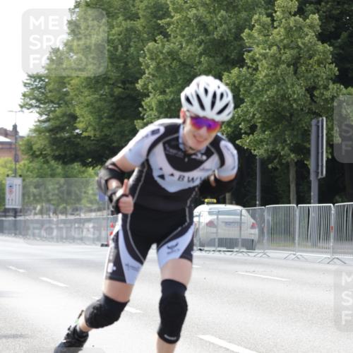 29.06.2025 - hella hamburg halbmarathon Jannik Wohlers http://msf.ph/oto/8289360 29.06.2025 08:54:02 Lombardsbrücke  meine-sportfotos.de