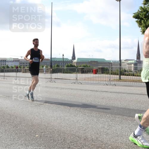 29.06.2025 - hella hamburg halbmarathon Lena Gebhardt http://msf.ph/oto/8289543 29.06.2025 09:46:15 Lombardsbrücke 17826, 3955, 1427, 1080, 1344, 1686, 1894, 2460, 2525, 3809, 3843, 3955, 4463, 4477, 4812, 5042, 5187, 5550, 6169, 6495, 6878, 7055, 7186, 7534, 7845, 7880, 7901, 7965, 8062, 8784, 8864, 8956, 9345, 10270, 10298, 10453, 10484, 10865, 10929, 11199, 11230, 11282, 11833, 12189, 12232, 12681, 12987, 13167, 13252, 13343, 13617, 13686, 13754, 13961, 14167, 14276, 14293, 15115, 15391, 15689, 16065, 16140, 16243, 16507, 16580, 16931, 17213, 17768 meine-sportfotos.de