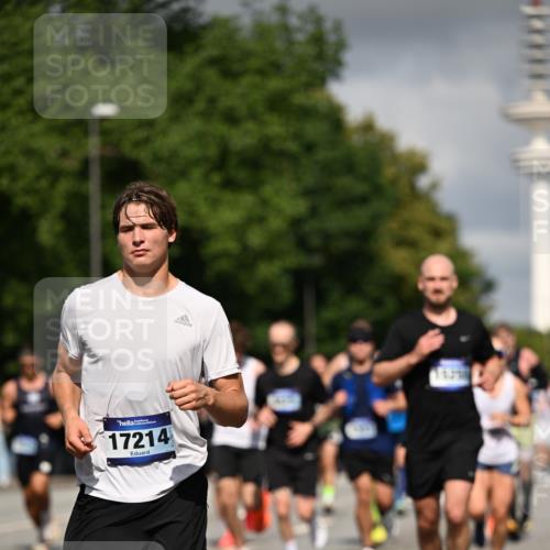 29.06.2025 - hella hamburg halbmarathon Dr. Thomas Lammeyer http://msf.ph/oto/8289608 29.06.2025 09:53:24 Kennedybrücke 1343, 1445, 1615, 1800, 1975, 2324, 2573, 2949, 3282, 3431, 3530, 4303, 4425, 5248, 5889, 6123, 6682, 7495, 7796, 8370, 8629, 8925, 9264, 9265, 9294, 9296, 9979, 10894, 10930 meine-sportfotos.de