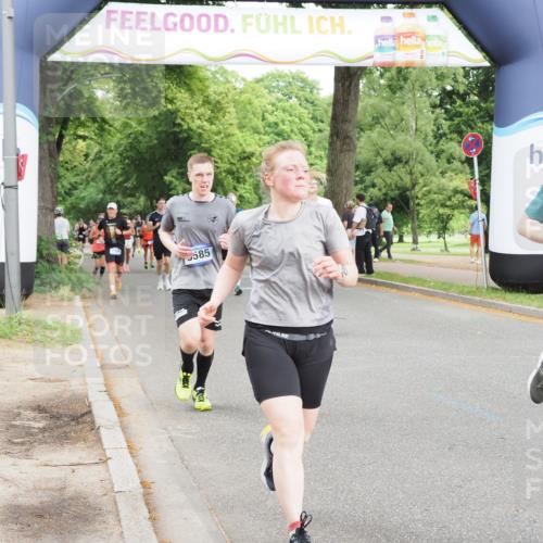 29.06.2025 - hella hamburg halbmarathon MichiJ http://msf.ph/oto/8289794 29.06.2025 10:33:24 Zwischen KM18-KM19 1424, 1569, 2590, 4270, 4854, 4997, 7709, 9159, 9585, 12643, 15651 meine-sportfotos.de