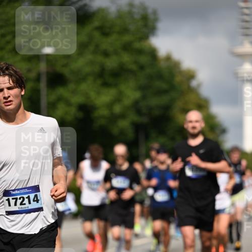 29.06.2025 - hella hamburg halbmarathon Dr. Thomas Lammeyer http://msf.ph/oto/8289890 29.06.2025 09:53:25 Kennedybrücke 1343, 1445, 1615, 1800, 1975, 2324, 2573, 2949, 3282, 3431, 3530, 4303, 4425, 5248, 5889, 6123, 6682, 7495, 7796, 8370, 8629, 8925, 9264, 9265, 9294, 9296, 9979, 10894, 10930 meine-sportfotos.de