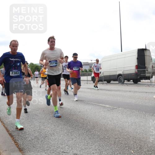 29.06.2025 - hella hamburg halbmarathon Lena Gebhardt http://msf.ph/oto/8290251 29.06.2025 10:21:11 Lombardsbrücke 2383, 17035, 15736, 1169, 15767, 1028, 1266, 1401, 1658, 2101, 2271, 2325, 2383, 2635, 2815, 2923, 2945, 2956, 2986, 3122, 3161, 3247, 3453, 3813, 3817, 4082, 4350, 4786, 5041, 5061, 5373, 5395, 5493, 5767, 6275, 6308, 6608, 6844, 7228, 7375, 7522, 7553, 7608, 7781, 8095, 8113, 8724, 8726, 8844, 8940, 9005, 9011, 9100, 9108, 9236, 9501, 9624, 9981, 10050, 10350, 10585, 10602, 11145, 11698, 12175, 12694, 12844, 13057, 13508 meine-sportfotos.de