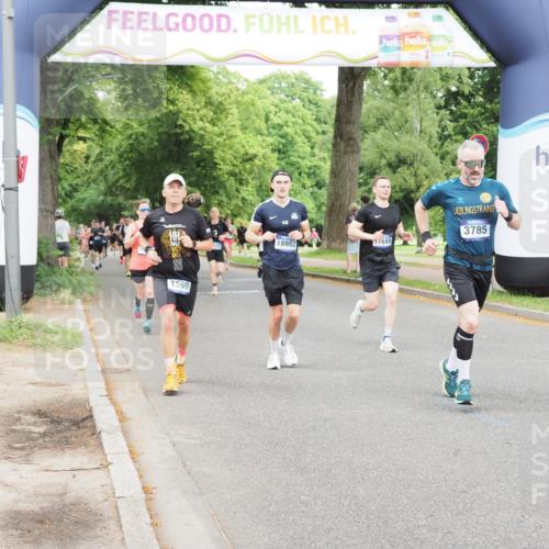 29.06.2025 - hella hamburg halbmarathon MichiJ http://msf.ph/oto/8290406 29.06.2025 10:33:28 Zwischen KM18-KM19 1424, 1569, 3785, 4270, 4997, 7709, 9159, 9585, 11291, 11688, 12643, 15651, 18862 meine-sportfotos.de