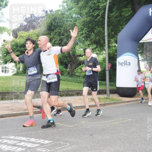 29.06.2025 - hella hamburg halbmarathon KatJ http://msf.ph/oto/8290741 29.06.2025 10:42:04 Zwischen KM18-KM19 1193, 1506, 2448, 3652, 4231, 4897, 6355, 7221, 8223 meine-sportfotos.de