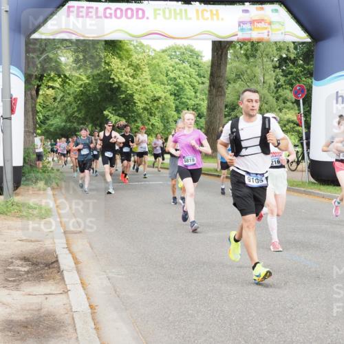 29.06.2025 - hella hamburg halbmarathon MichiJ http://msf.ph/oto/8291131 29.06.2025 10:33:35 Zwischen KM18-KM19 1920, 2188, 2470, 4277, 6819, 6831, 9105, 11688, 12161, 16725, 16803, 17960, 18810, 18862 meine-sportfotos.de
