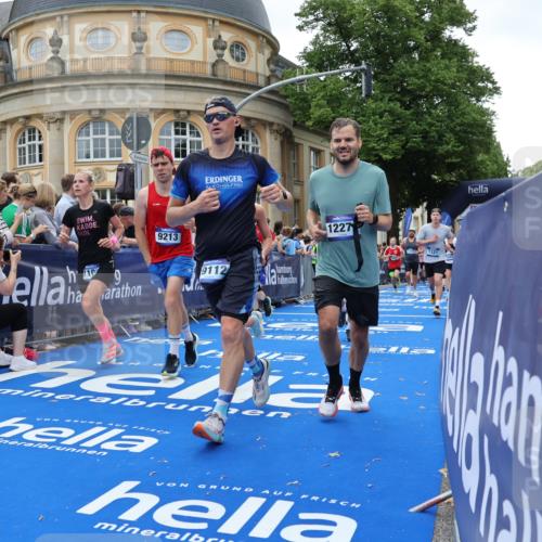 29.06.2025 - hella hamburg halbmarathon Strokosch-Dieckow http://msf.ph/oto/8291133 29.06.2025 10:50:02 Ziel 1216, 1321, 1507, 2020, 3296, 3562, 3692, 3852, 7100, 7176, 7657, 8313, 8454, 9031, 9213, 9303, 9965, 12203, 12271, 12733, 13225, 13282, 13758, 14257, 16403, 16716, 16732, 18228, 18657, 18658, 18884, 19112 meine-sportfotos.de