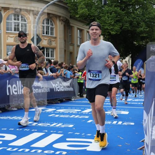 29.06.2025 - hella hamburg halbmarathon Strokosch-Dieckow http://msf.ph/oto/8291224 29.06.2025 10:50:04 Ziel 1119, 1216, 1321, 1507, 2020, 3296, 3562, 3692, 3852, 7100, 7176, 7657, 8313, 9031, 9213, 9303, 9965, 11607, 12203, 12235, 12271, 13225, 13282, 13758, 14257, 16403, 18228, 18657, 18658, 18884, 19112 meine-sportfotos.de