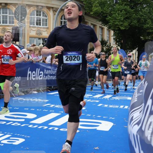 29.06.2025 - hella hamburg halbmarathon Strokosch-Dieckow http://msf.ph/oto/8291387 29.06.2025 10:50:06 Ziel 1119, 1216, 1321, 1507, 2020, 3296, 3562, 7100, 7176, 7657, 8313, 9031, 9213, 9303, 9965, 10371, 11607, 12203, 12235, 12271, 13225, 13282, 13758, 14257, 15620, 16403, 18228, 18657, 18658, 18884, 19112 meine-sportfotos.de