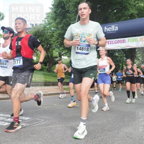 29.06.2025 - hella hamburg halbmarathon KatJ http://msf.ph/oto/8291398 29.06.2025 10:42:11 Zwischen KM18-KM19 2252, 3177, 3861, 5021, 6082, 6084, 6433, 6569 meine-sportfotos.de