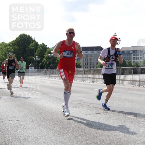 29.06.2025 - hella hamburg halbmarathon Lena Gebhardt http://msf.ph/oto/8291650 29.06.2025 09:46:27 Lombardsbrücke 16957, 1889, 11304, 15902, 1344, 4477, 1344, 1889, 2243, 2525, 3809, 3843, 3955, 4463, 4477, 4812, 4944, 5042, 5048, 5152, 6169, 6495, 6683, 7055, 7186, 7534, 7628, 7845, 7901, 8312, 8784, 8864, 8956, 9345, 10298, 10453, 10865, 10927, 10929, 11199, 11230, 11282, 11304, 11661, 11833, 12189, 12447, 12987, 13252, 13617, 13961, 14276, 14293, 14310, 15115, 15391, 15689, 15902, 16065, 16140, 16243, 16507, 16580, 16811, 16931, 16957, 17213, 17768 meine-sportfotos.de