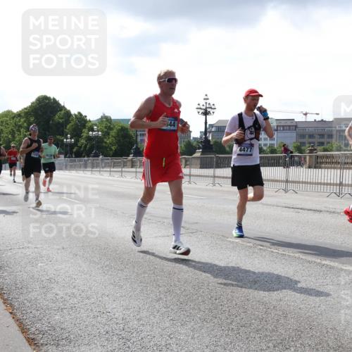 29.06.2025 - hella hamburg halbmarathon Lena Gebhardt http://msf.ph/oto/8291696 29.06.2025 09:46:28 Lombardsbrücke 1889, 1590, 344, 4477, 13961, 1344, 1889, 2243, 2525, 3809, 3843, 3955, 4463, 4477, 4812, 4944, 5042, 5048, 5152, 6169, 6495, 6683, 7055, 7186, 7534, 7628, 7845, 7901, 8312, 8784, 8864, 8956, 9345, 10298, 10453, 10865, 10927, 10929, 11199, 11230, 11282, 11304, 11661, 11833, 12189, 12447, 12987, 13252, 13617, 13961, 14276, 14293, 14310, 15115, 15391, 15689, 15902, 16065, 16140, 16243, 16507, 16580, 16811, 16931, 16957, 17213, 17768 meine-sportfotos.de