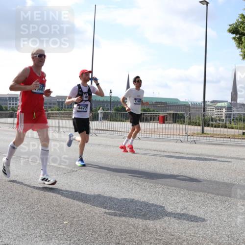 29.06.2025 - hella hamburg halbmarathon Lena Gebhardt http://msf.ph/oto/8291802 29.06.2025 09:46:28 Lombardsbrücke 544, 4477, 13961, 1344, 1889, 2243, 2525, 3809, 3843, 3955, 4463, 4477, 4812, 4944, 5042, 5048, 5152, 6169, 6495, 6683, 7055, 7186, 7534, 7628, 7845, 7901, 8312, 8784, 8864, 8956, 9345, 10298, 10453, 10865, 10927, 10929, 11199, 11230, 11282, 11304, 11661, 11833, 12189, 12447, 12987, 13252, 13617, 13961, 14276, 14293, 14310, 15115, 15391, 15689, 15902, 16065, 16140, 16243, 16507, 16580, 16811, 16931, 16957, 17213, 17768 meine-sportfotos.de