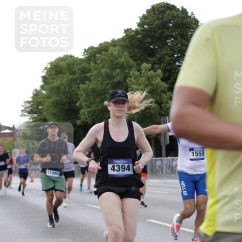 29.06.2025 - hella hamburg halbmarathon Jannik Wohlers http://msf.ph/oto/8291890 29.06.2025 10:04:28 Lombardsbrücke 1126, 1316, 1347, 1559, 2463, 2628, 2698, 4293, 4394, 4538, 4951, 5869, 6311, 7302, 8049, 9019, 10100, 11088, 11551, 11595, 12125, 13242, 13533, 15532, 16134, 16357, 16579, 16995, 17112, 17540, 17814, 17818, 18556 meine-sportfotos.de