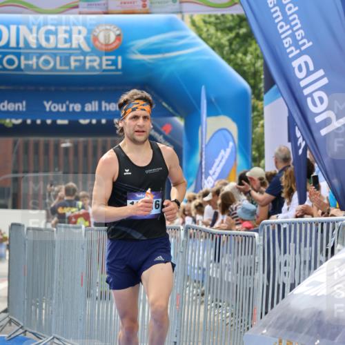 29.06.2025 - hella hamburg halbmarathon Strokosch-Dieckow http://msf.ph/oto/8291912 29.06.2025 10:19:17 Ziel 2659, 13016 meine-sportfotos.de