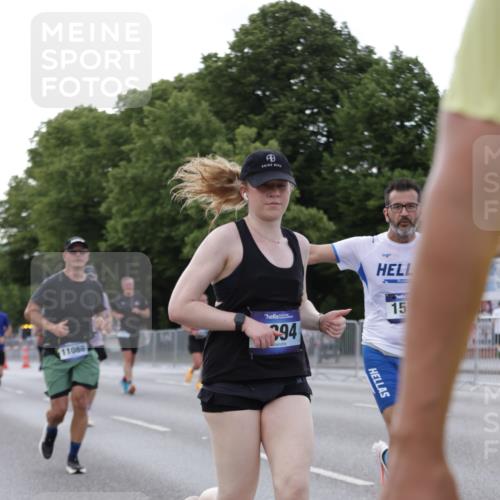 29.06.2025 - hella hamburg halbmarathon Jannik Wohlers http://msf.ph/oto/8292033 29.06.2025 10:04:28 Lombardsbrücke 1126, 1316, 1347, 1559, 2463, 2628, 2698, 4293, 4394, 4538, 4951, 5869, 6311, 7302, 8049, 9019, 10100, 11088, 11551, 11595, 12125, 13242, 13533, 15532, 16134, 16357, 16579, 16995, 17112, 17540, 17814, 17818, 18556 meine-sportfotos.de