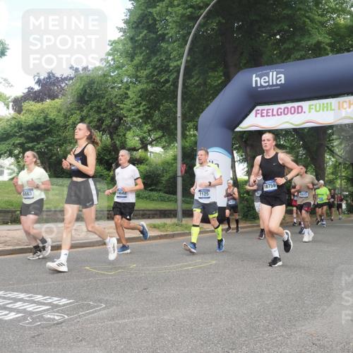 29.06.2025 - hella hamburg halbmarathon KatJ http://msf.ph/oto/8292072 29.06.2025 10:42:16 Zwischen KM18-KM19 1125, 2474, 2612, 3177, 3861, 5021, 6082, 6084, 6443, 6569 meine-sportfotos.de