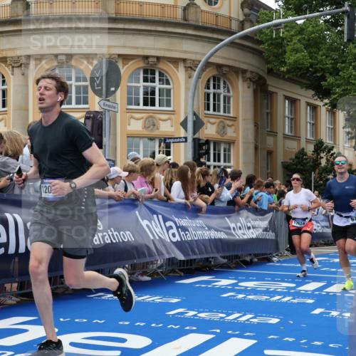 29.06.2025 - hella hamburg halbmarathon Strokosch-Dieckow http://msf.ph/oto/8292214 29.06.2025 10:50:26 Ziel 3414, 4127, 4247, 5447, 6282, 6795, 7397, 8153, 8576, 8899, 11214, 11455, 12035, 12624, 13812, 14034, 14626, 15803, 16806, 17179, 17247, 17319, 18394 meine-sportfotos.de