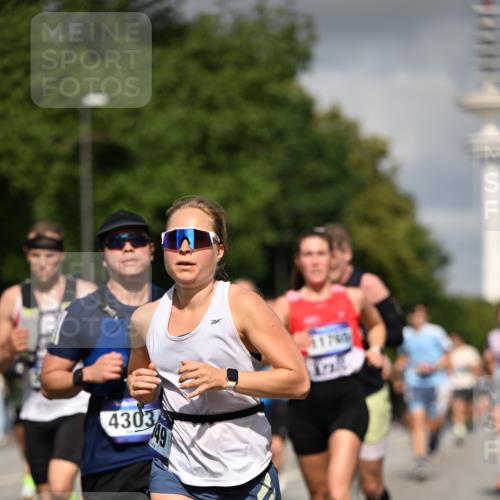 29.06.2025 - hella hamburg halbmarathon Dr. Thomas Lammeyer http://msf.ph/oto/8292267 29.06.2025 09:53:28 Kennedybrücke 1343, 1445, 1615, 1800, 1803, 1975, 2324, 2573, 2949, 3282, 3431, 3530, 4303, 4425, 4528, 5248, 5803, 5889, 6123, 6682, 7495, 7796, 8370, 8629, 8925, 9264, 9265, 9294, 9296, 9711, 9979, 10894, 10930 meine-sportfotos.de