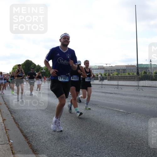 29.06.2025 - hella hamburg halbmarathon Lena Gebhardt http://msf.ph/oto/8292272 29.06.2025 09:58:52 Lombardsbrücke 15497, 17181, 8322, 11976, 1995, 1285, 1410, 1485, 1715, 1719, 1727, 1946, 1951, 1972, 2029, 2518, 2656, 2741, 2840, 2883, 2907, 2911, 3037, 3041, 3097, 3334, 3819, 3859, 3952, 4120, 4152, 4167, 5077, 5084, 5259, 5378, 5391, 5894, 6294, 6399, 6433, 6592, 6629, 6657, 6759, 6877, 7082, 7232, 7369, 7716, 7732, 7864, 8068, 8322, 8393, 8639, 8721, 8772, 8798, 8825, 9655, 9727, 9770, 9884, 10488 meine-sportfotos.de