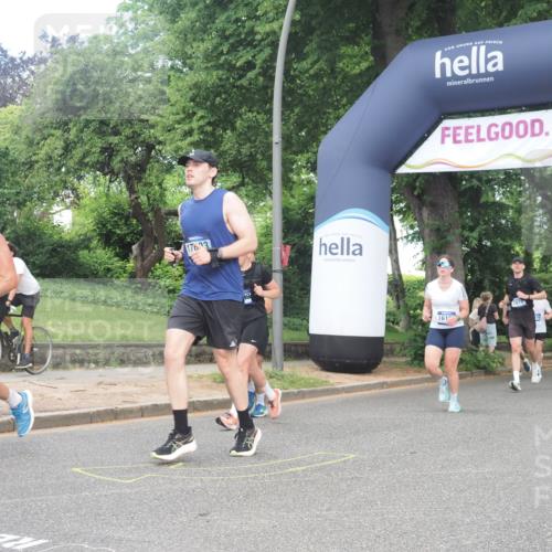 29.06.2025 - hella hamburg halbmarathon KatJ http://msf.ph/oto/8292499 29.06.2025 10:42:24 Zwischen KM18-KM19 1877, 2474, 3037, 3794, 5672, 6891 meine-sportfotos.de