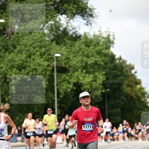 29.06.2025 - hella hamburg halbmarathon Dr. Thomas Lammeyer http://msf.ph/oto/8292536 29.06.2025 10:37:26 Kennedybrücke 1078, 1199, 1324, 1373, 1879, 1995, 2085, 2342, 2384, 2838, 3341, 3422, 3560, 3812, 3871, 4030, 4164, 4446, 5180, 5581, 5917, 6773, 6999, 7308, 7309, 7705, 8175, 8595, 8839, 8891, 8993, 9289, 9591, 9750, 9768, 9780 meine-sportfotos.de