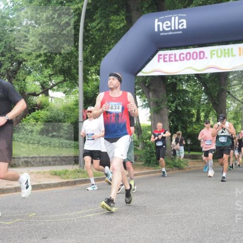 29.06.2025 - hella hamburg halbmarathon KatJ http://msf.ph/oto/8292885 29.06.2025 10:42:28 Zwischen KM18-KM19 1834, 1877, 4616, 6891, 7976 meine-sportfotos.de