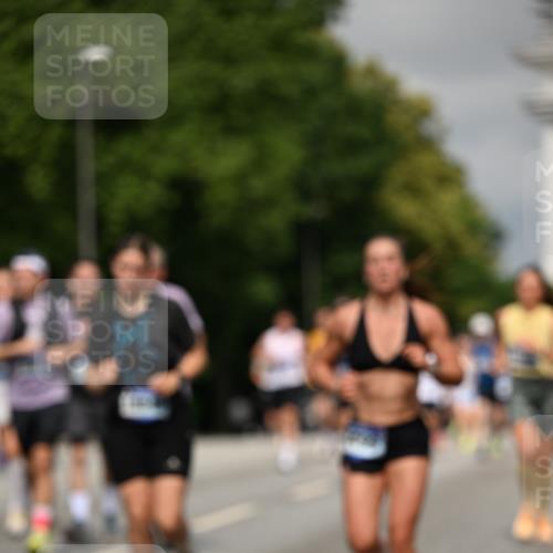 29.06.2025 - hella hamburg halbmarathon Dr. Thomas Lammeyer http://msf.ph/oto/8292927 29.06.2025 10:16:09 Kennedybrücke 1249, 1610, 1785, 1790, 1850, 1851, 2963, 2964, 3182, 3248, 3262, 3746, 3837, 4453, 4499, 5166, 5176, 6822, 6871, 6966, 7370, 8206, 8207, 8971, 9119, 9253, 9254, 9405, 9428, 10685 meine-sportfotos.de