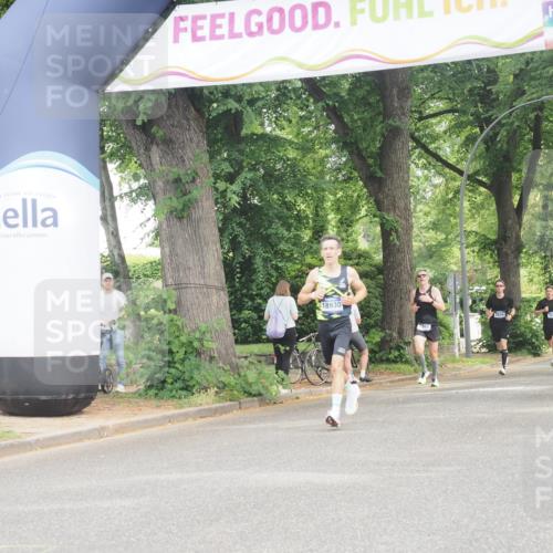 29.06.2025 - hella hamburg halbmarathon KatJ http://msf.ph/oto/8293691 29.06.2025 10:13:16 Zwischen KM18-KM19  meine-sportfotos.de