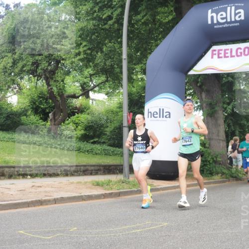 29.06.2025 - hella hamburg halbmarathon KatJ http://msf.ph/oto/8293721 29.06.2025 10:42:34 Zwischen KM18-KM19 1179, 1834, 2029, 4616, 4772, 7594, 7646, 7976 meine-sportfotos.de