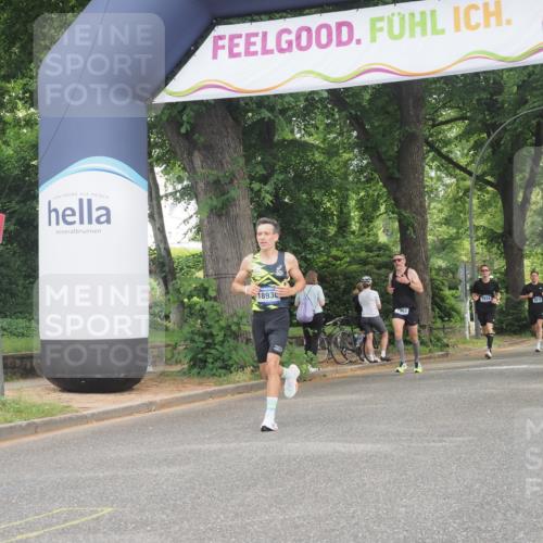 29.06.2025 - hella hamburg halbmarathon KatJ http://msf.ph/oto/8293820 29.06.2025 10:13:17 Zwischen KM18-KM19  meine-sportfotos.de