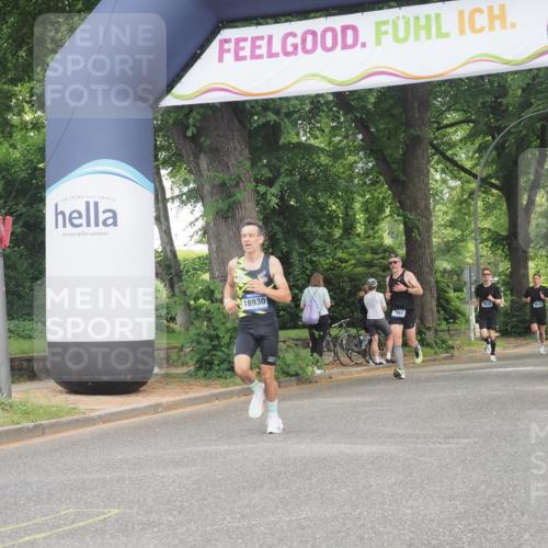 29.06.2025 - hella hamburg halbmarathon KatJ http://msf.ph/oto/8293863 29.06.2025 10:13:17 Zwischen KM18-KM19  meine-sportfotos.de